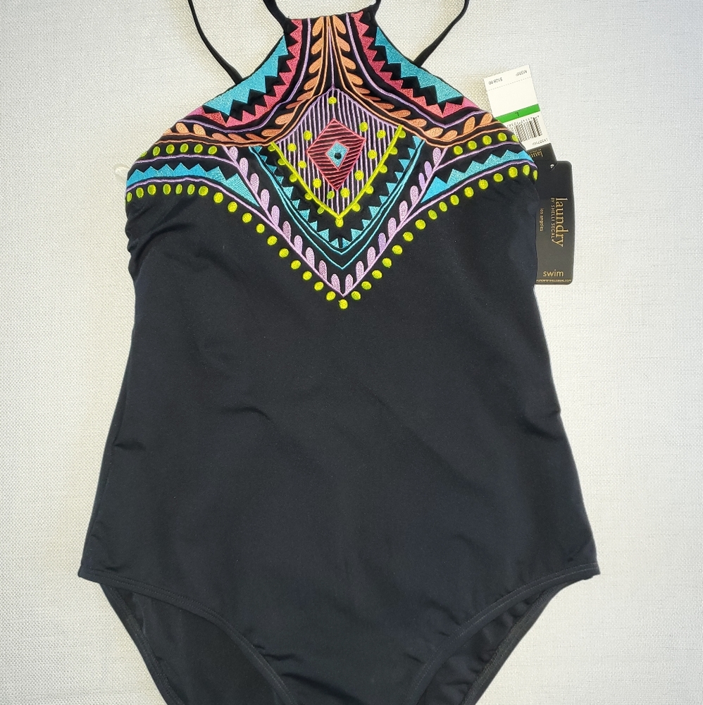 Beautiful one piece by Laundry